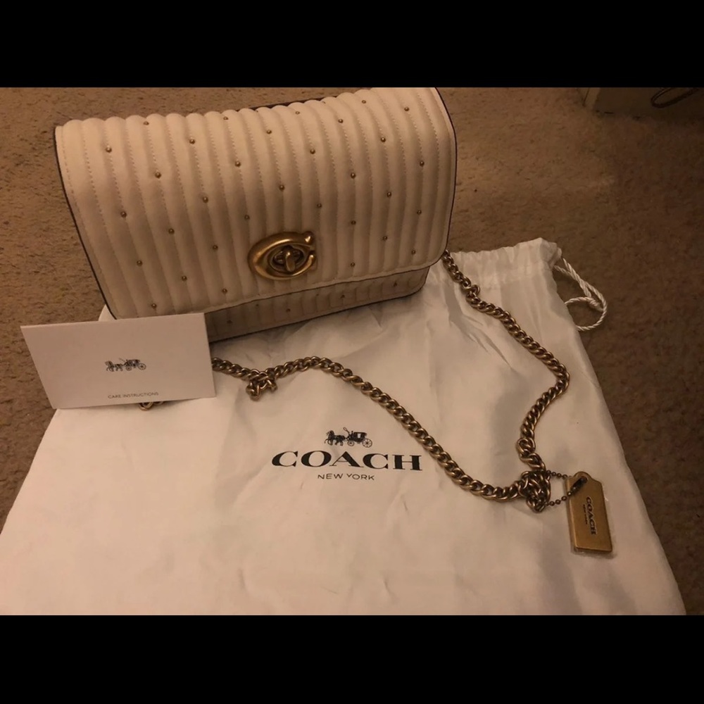 Authentic BRAND NEW Coach Purse